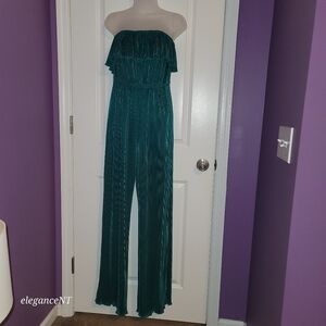 Fashion Nova Off Shoulder Teal Jumpsuit Sz: M